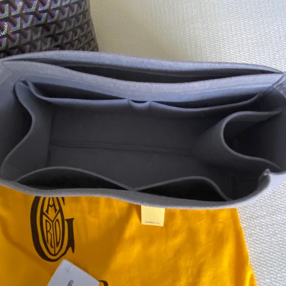 ‼️SOLD‼️GOYARD Limited Edition St. Louis GM Black - Picture 7 of 13